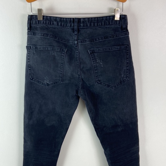 ✨3/$25✨ Forever 21 Men’s Black Distressed Jeans - 29 - Picture 6 of 7